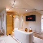 Apartment Eden - Luxe, Balneo & Sauna Le Mans