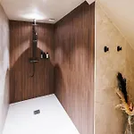 Eden - Luxe, Balneo & Sauna Apartment Le Mans