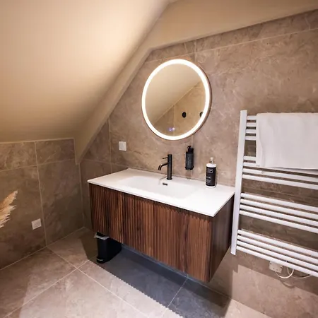 Eden - Luxe, Balneo & Sauna Le Mans