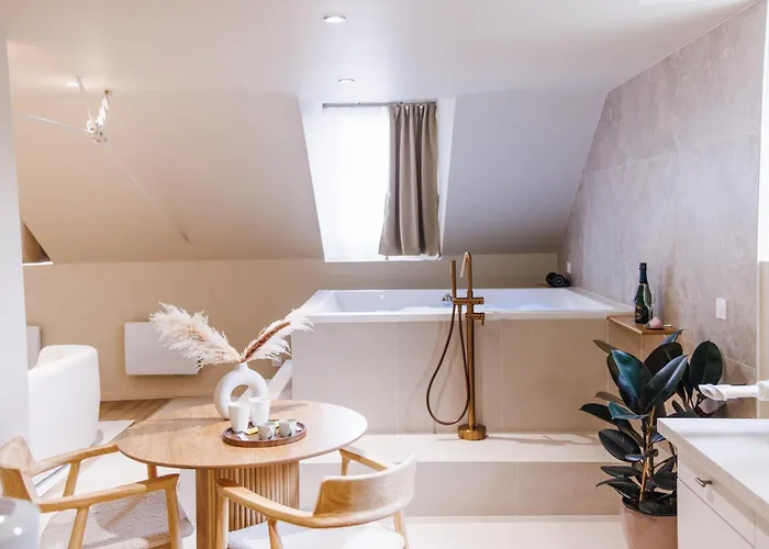 Eden - Luxe, Balneo & Sauna *