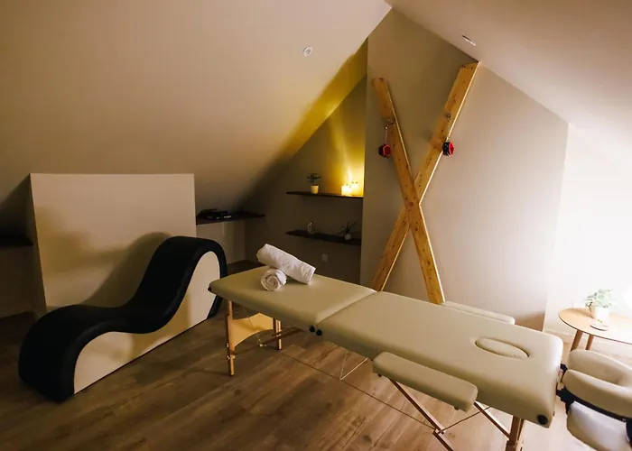 Eden - Luxe, Balneo & Sauna * Le Mans