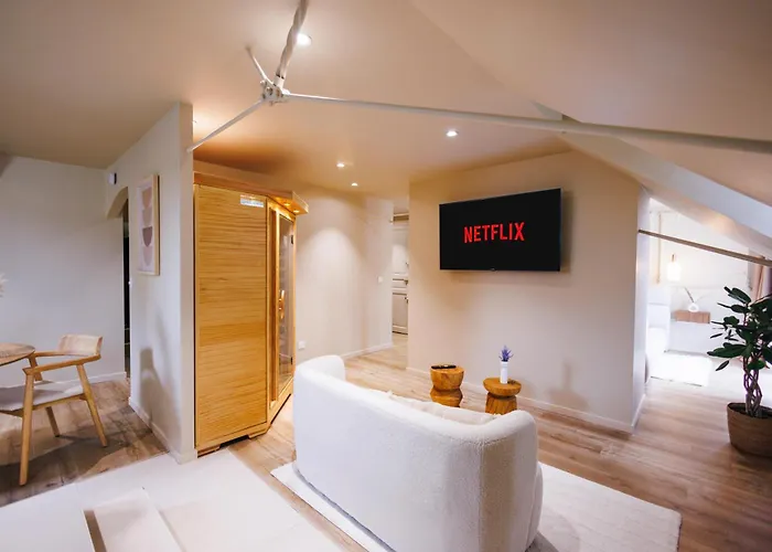 شقة Eden - Luxe, Balneo & Sauna لو مان