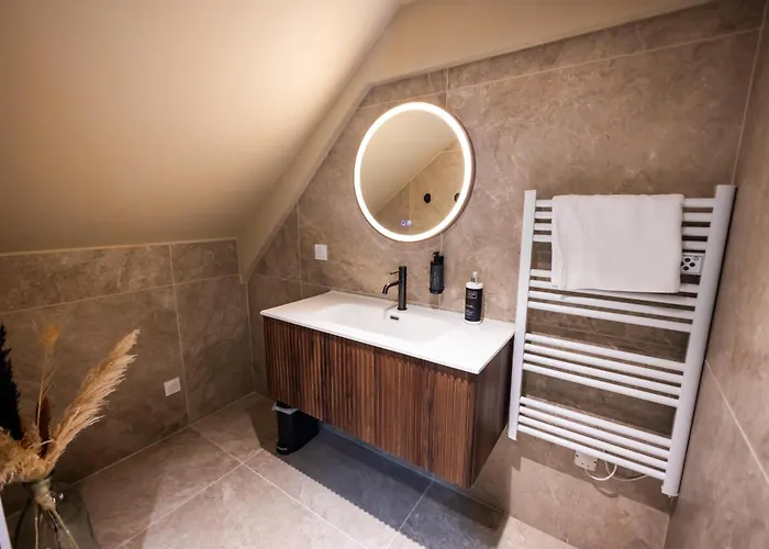 Eden - Luxe, Balneo & Sauna Le Mans