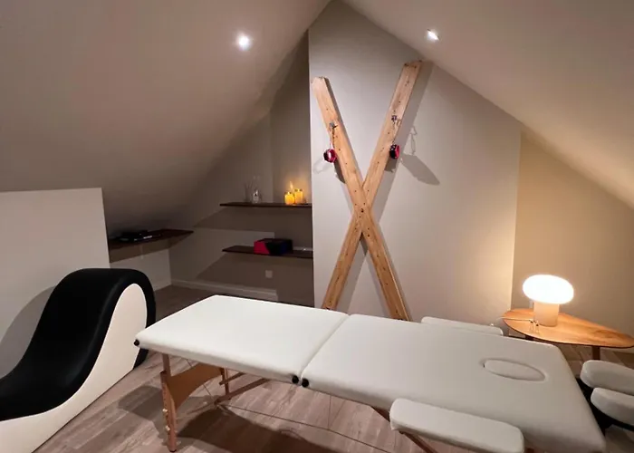 Eden - Luxe, Balneo & Sauna شقة *